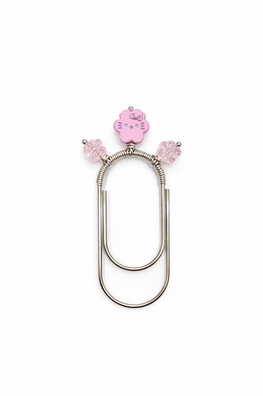 Hello kitty paper clip