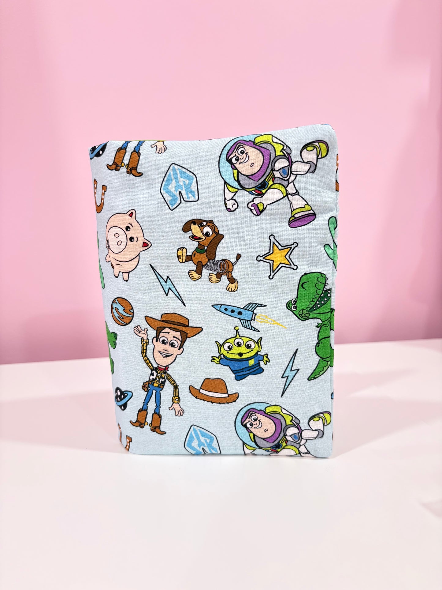 Fabric cover binders