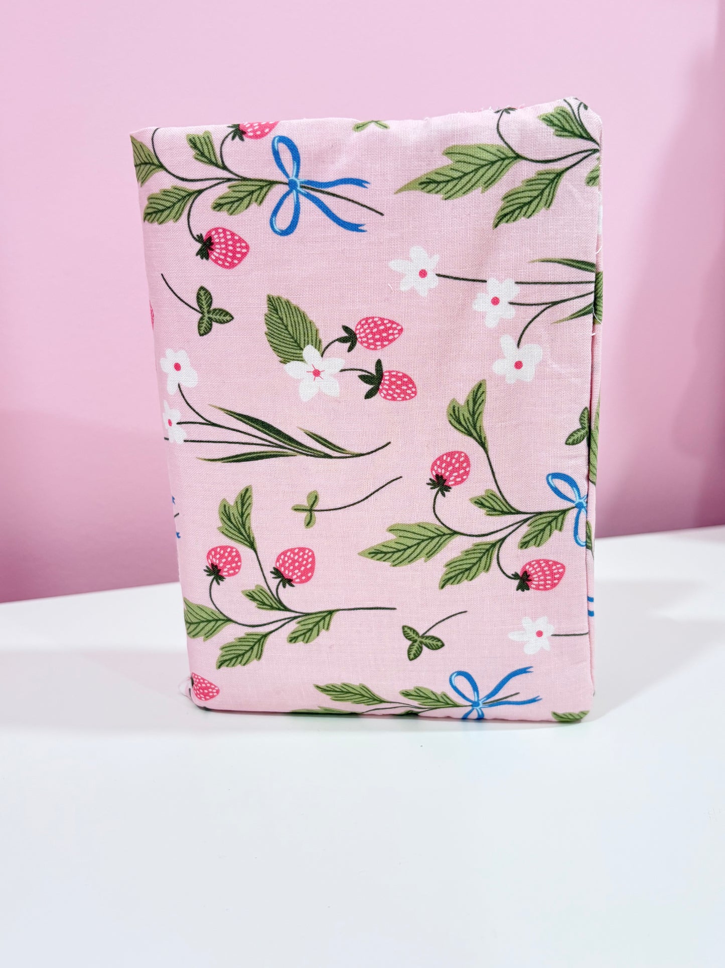 Fabric cover binders